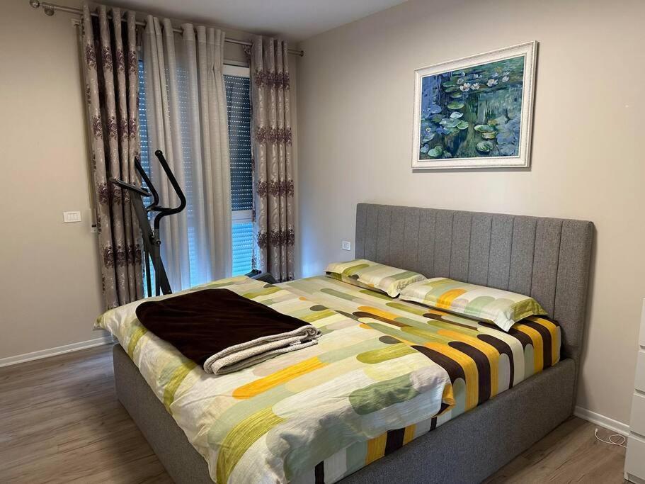 Family Friendly 2 Bedroom Apartment Eden Gardens Tirana City Center Kültér fotó